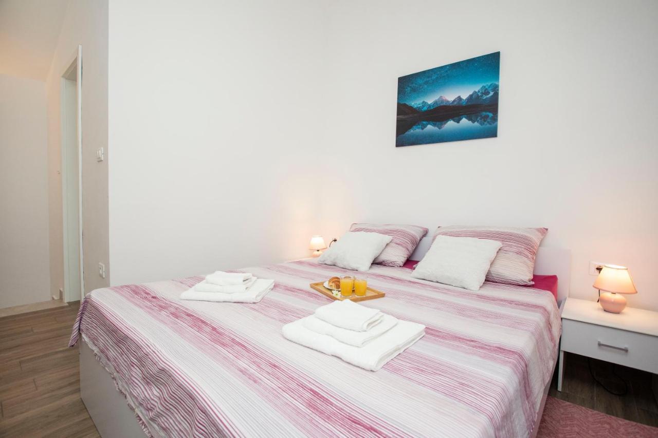 Studio Apartman Amalie パジン エクステリア 写真